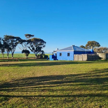 Die Blouhuis Farmhouse Retreat With A Hot Tub Cloeteskraal Extérieur photo